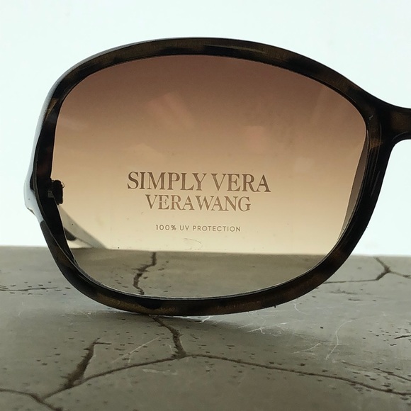 Vera Wang Dark Tortoise Shell Round Lens Unique Thin Arm Design - Picture 6 of 7